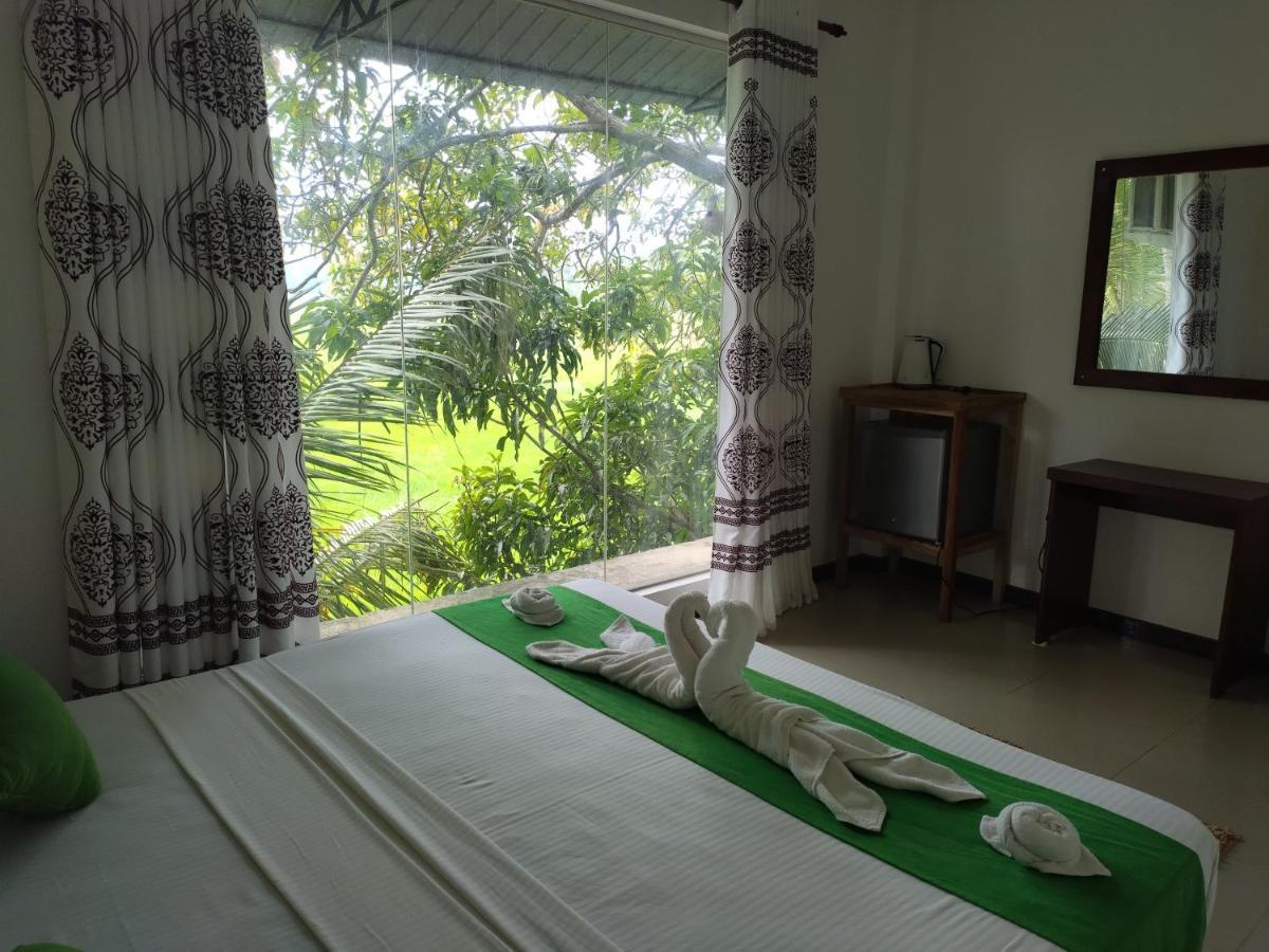 Village Mango Resort Tissamaharama Exterior foto